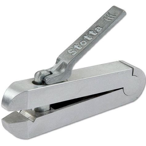 Knipser .